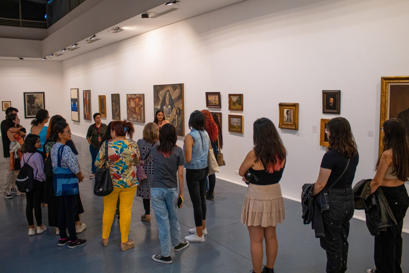 Agéndese Con Las Exposiciones En El Museo De Arte Del Tolima | El ...