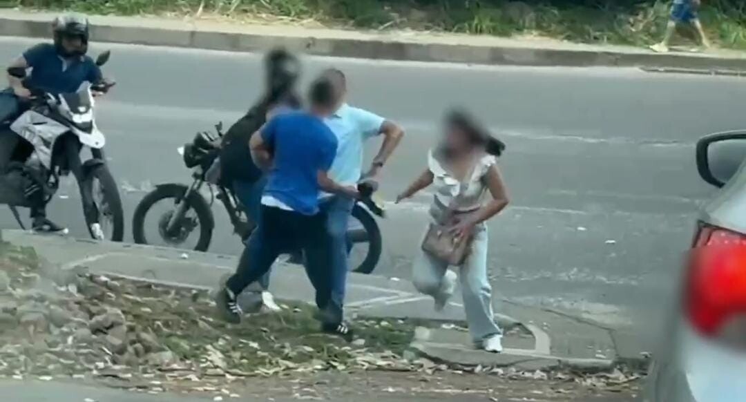 Extorsionistas Le Exigían Dinero A Una Joven Para No Publicar Fotos