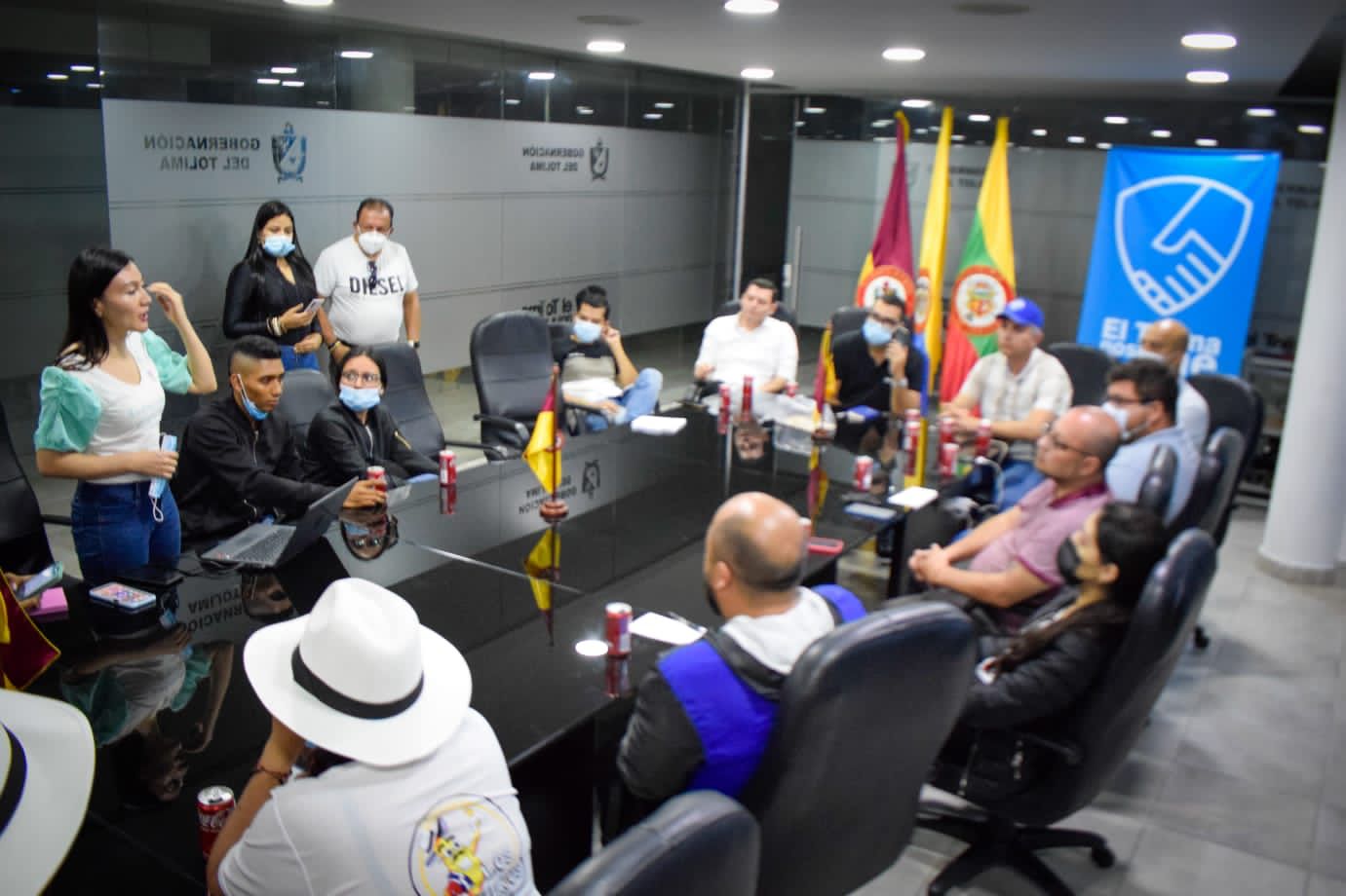 Con éxito Avanza Feria Gastronómica En Los Bajos De La Gobernación Del