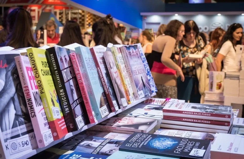 Participe Como Escritor De La Feria Del Libro 2023 El Cronista Periodismo De Análisis Y 