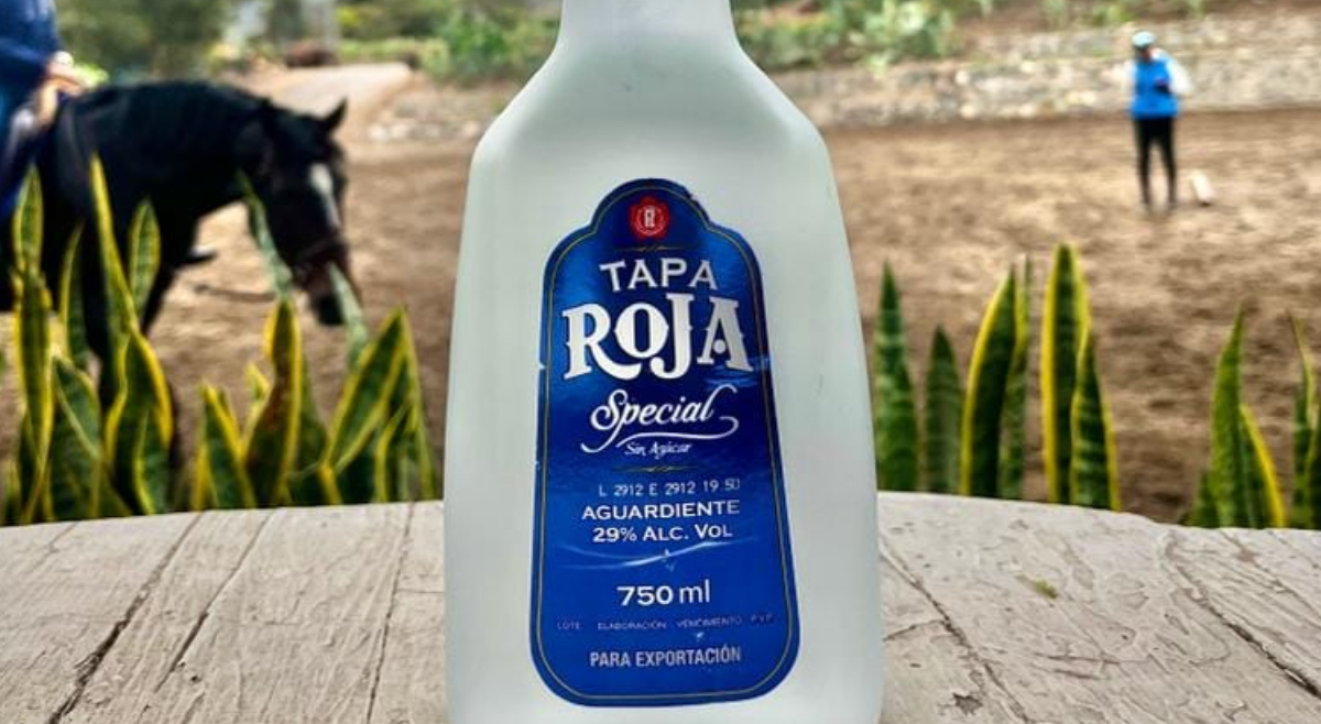 Aguardiente Tapa Roja llega al Amazonas El Cronista Periodismo de